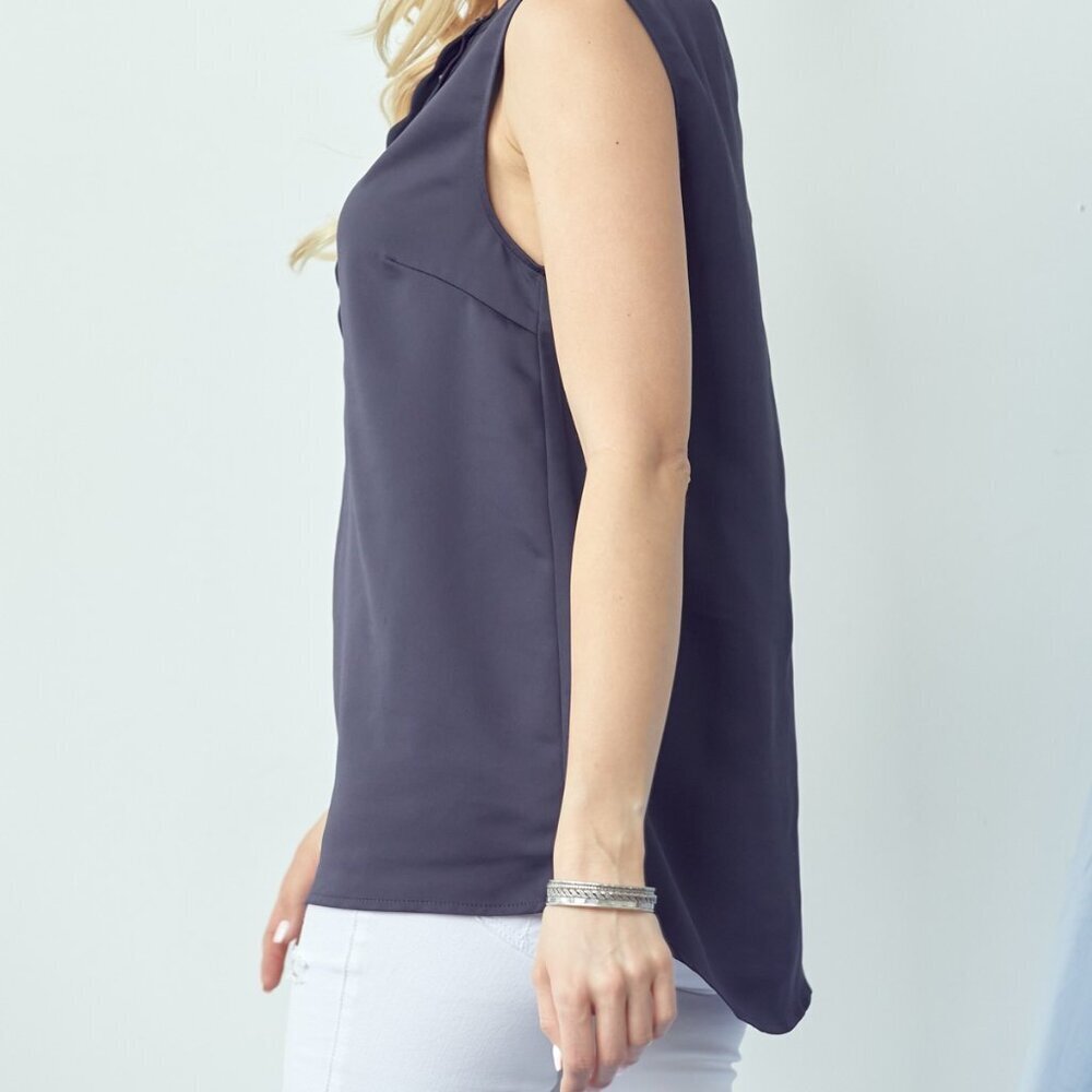 DOE & RAE Navy Scalloped Sleeveless Blouse, Elegant Work Top - Picture 4 of 7